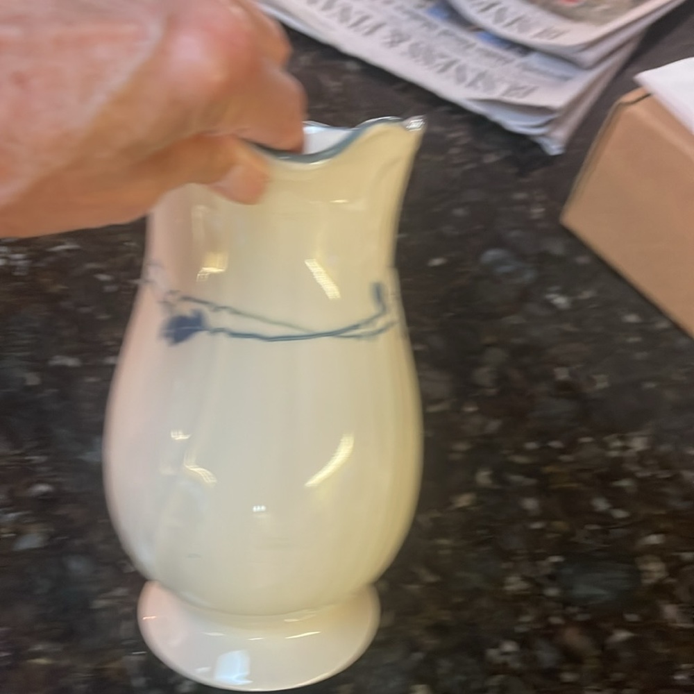 Pitcher - Picture 2 of 5
